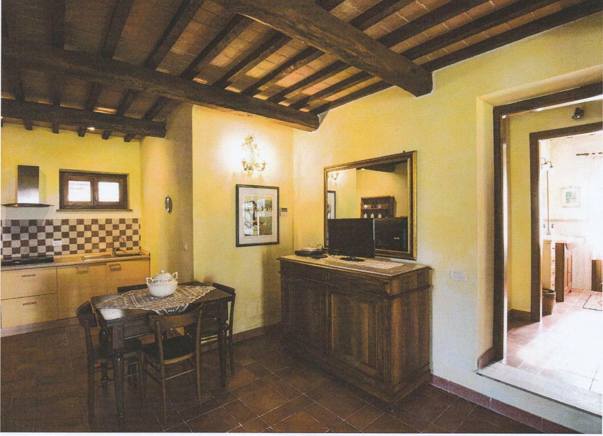Fontemarinaalta Villa Montorsaio Bagian luar foto